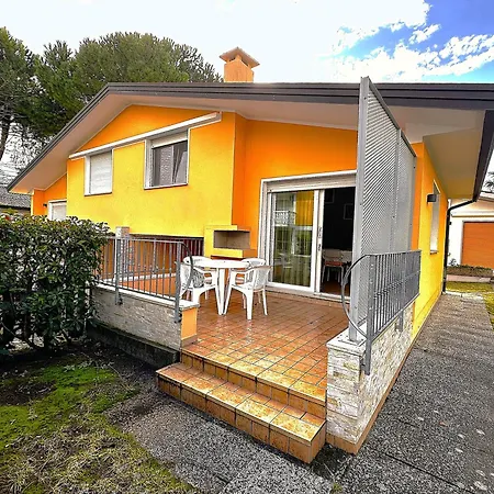Polluce Apartment